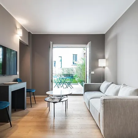 Easylife - Modern With Garden Milano